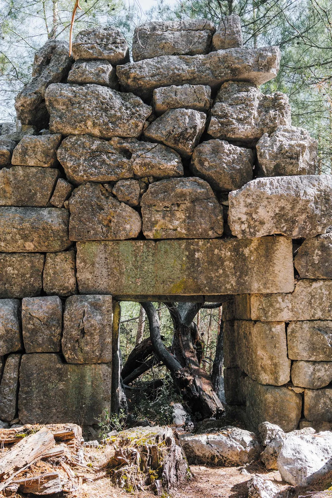 rocks assembled to make a public building in Sia