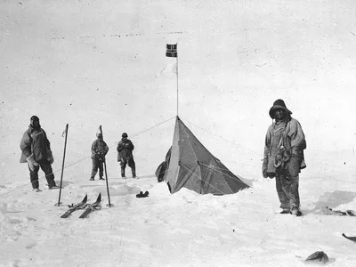 Robert Falcon Scott (far left) and his crew at the South Pole in January 1912