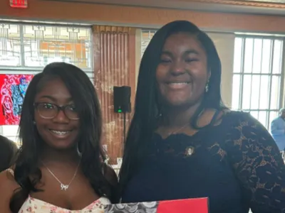 Calcea Johnson (right), currently studying environmental engineering at Louisiana State University, published the new study with her high school classmate,&nbsp;Ne&#39;Kiya Jackson (left), now a student in pharmacology at Xavier University of Louisiana.